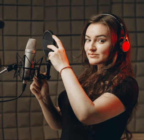 Experts Commercial Voice Over Services